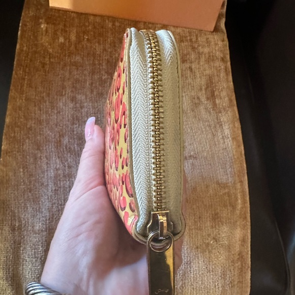 Authentic Louis Vuitton Limited Edition Stephen Sprouse Leapard Vernis Wallet - Picture 3 of 16